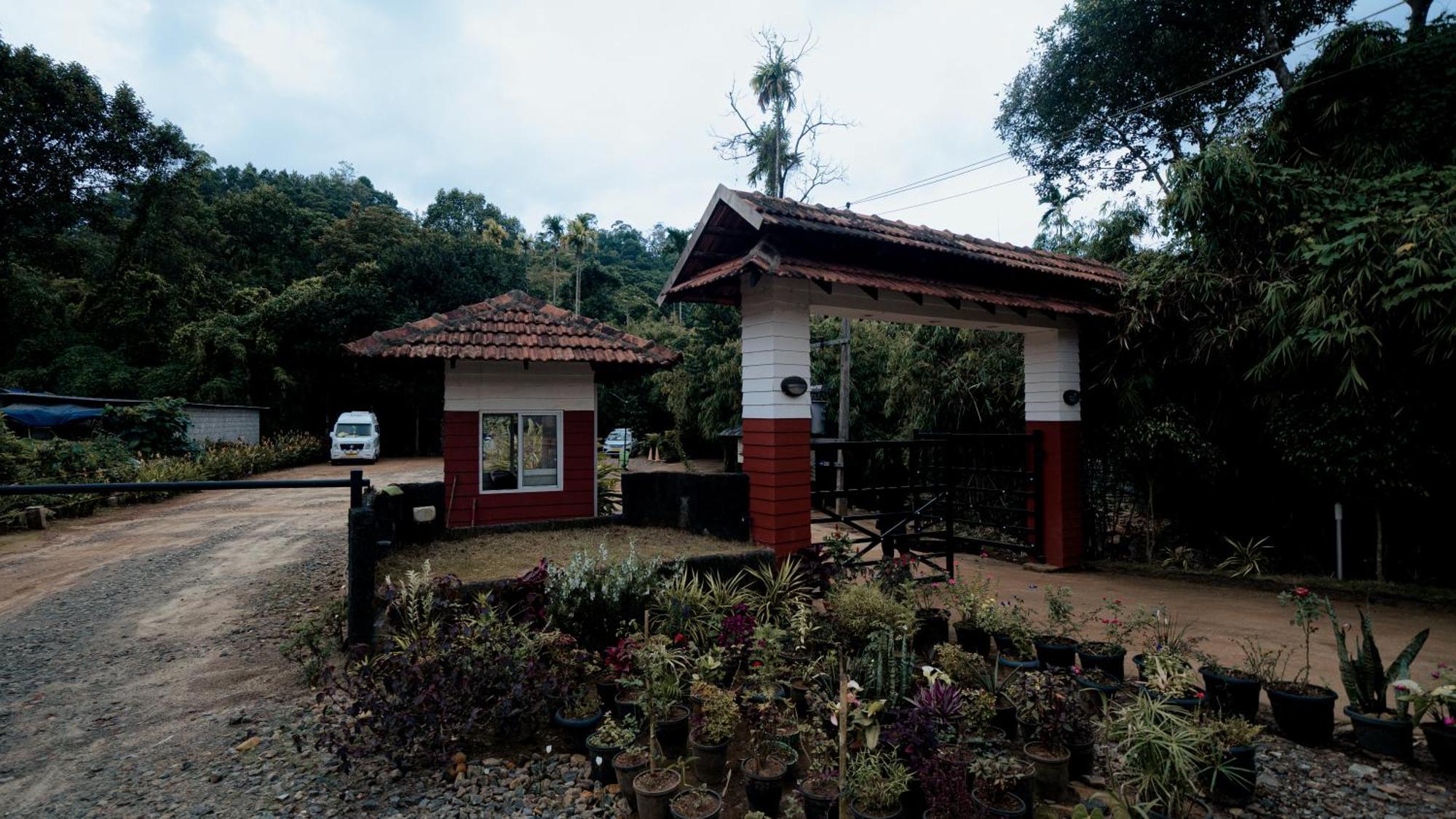 Vythiri Holiday Resort, Wayanad Zewnętrze zdjęcie