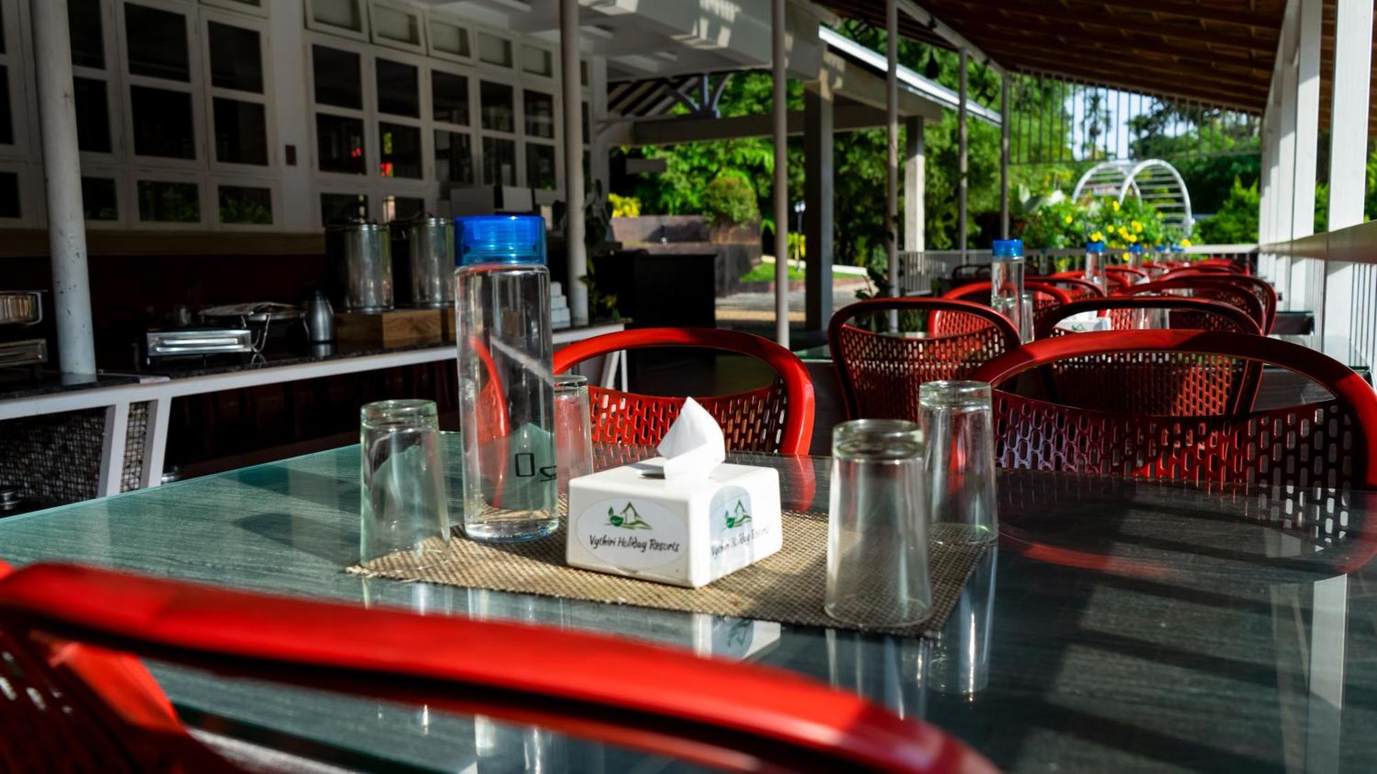 Vythiri Holiday Resort, Wayanad Zewnętrze zdjęcie