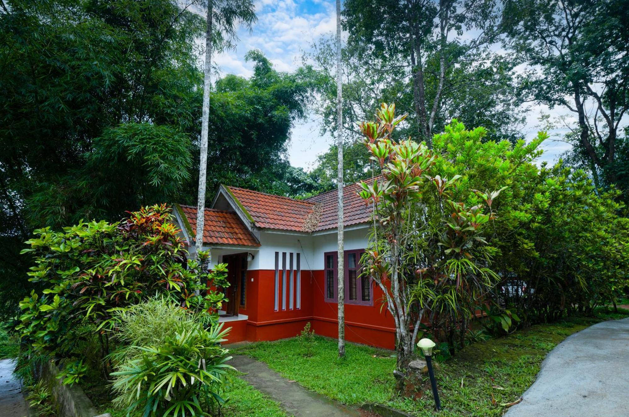 Vythiri Holiday Resort, Wayanad Zewnętrze zdjęcie